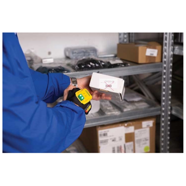 PLA-HANDSCANNER-WAREHOUSE3